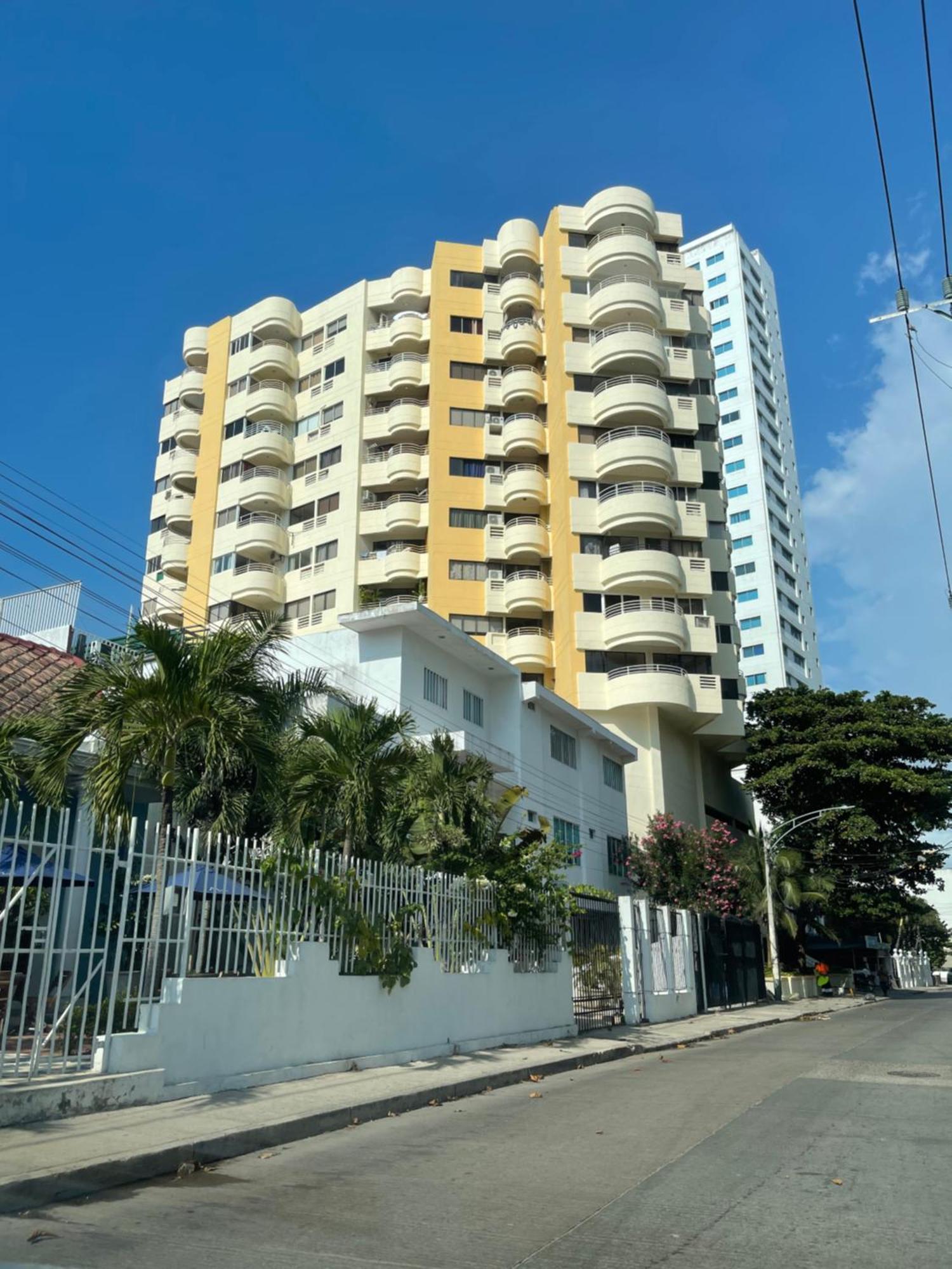 Cabrero 1213 *