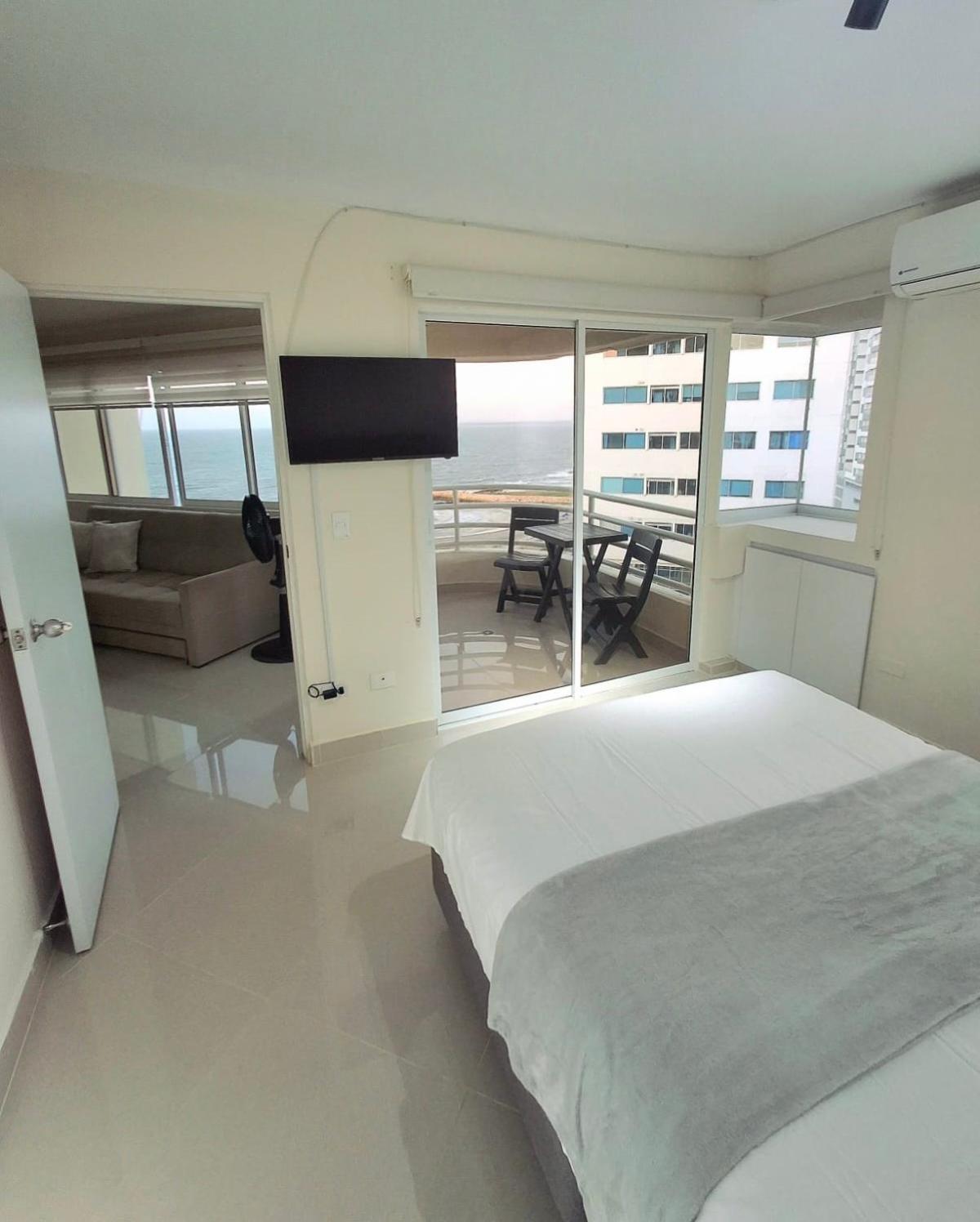 Cabrero 1213 Apartamento *
